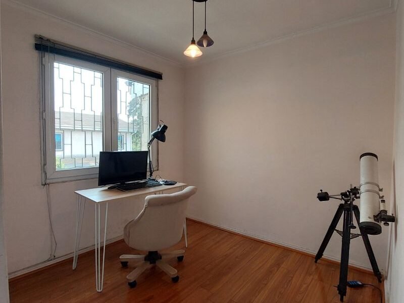 Linda y amplia casa en Ñuñoa/ Barrio residencial