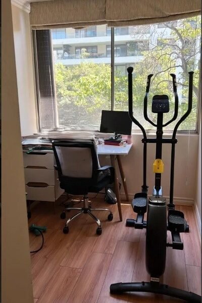 Remodelado y amplio departamento en Las Condes