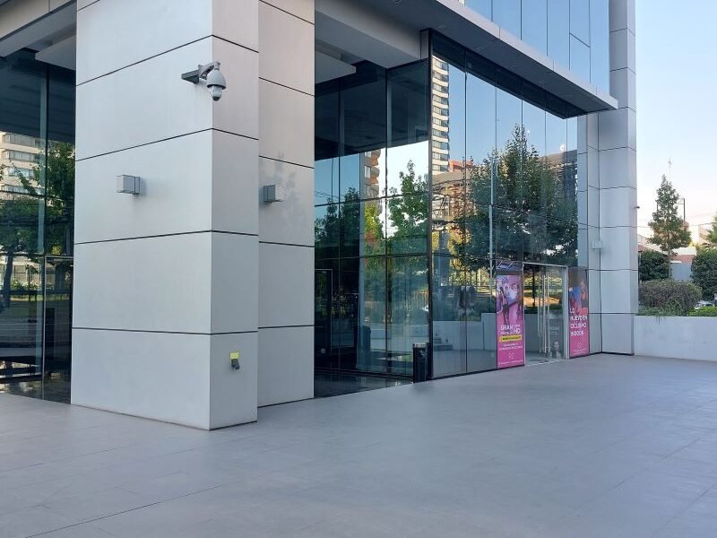 Espacio para cafetería en Av. Kennedy