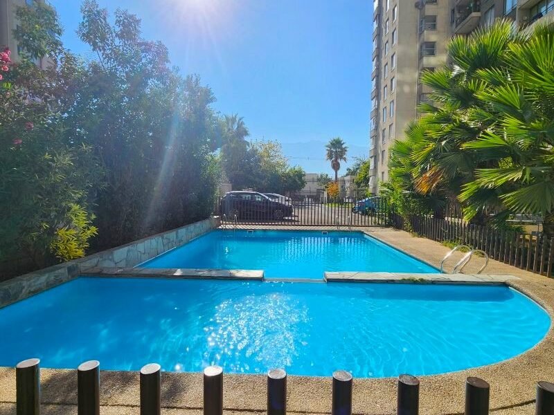 En arriendo bonito depto amoblado en Macul