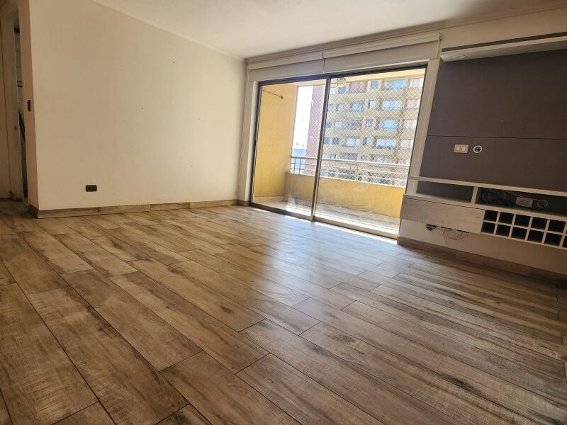 Bonito y amplio depto a pasos de Mall Florida Center