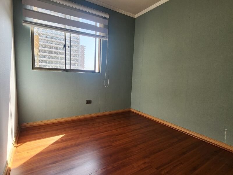 Bonito y amplio depto a pasos de Mall Florida Center