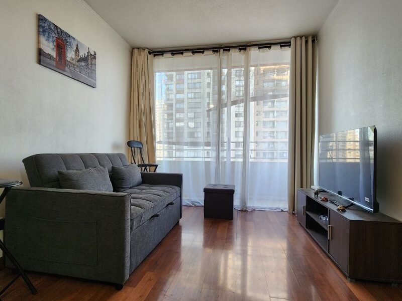 En arriendo bonito depto amoblado en Macul