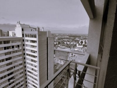 Departamento a pasos del metro Ecuador