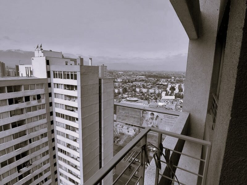 Departamento a pasos del metro Ecuador