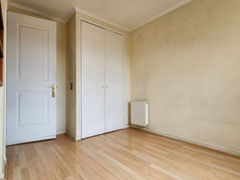 Amplio Depto/ Gran Conectividad y linda vista/ Estacionamiento y bodega