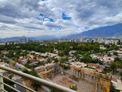 Amplio Depto/ Gran Conectividad y linda vista/ Estacionamiento y bodega