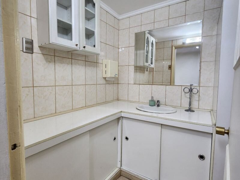 Consulta/Oficina 80m² Stgo Centro (Santa Lucía)